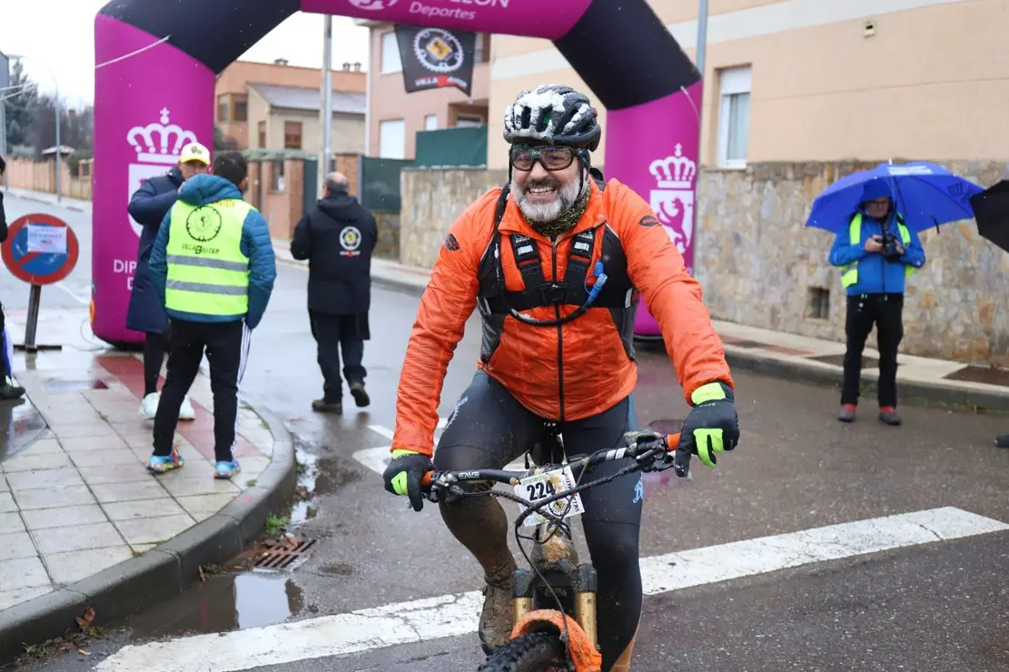 VILLABALTER LLEGADA (4)