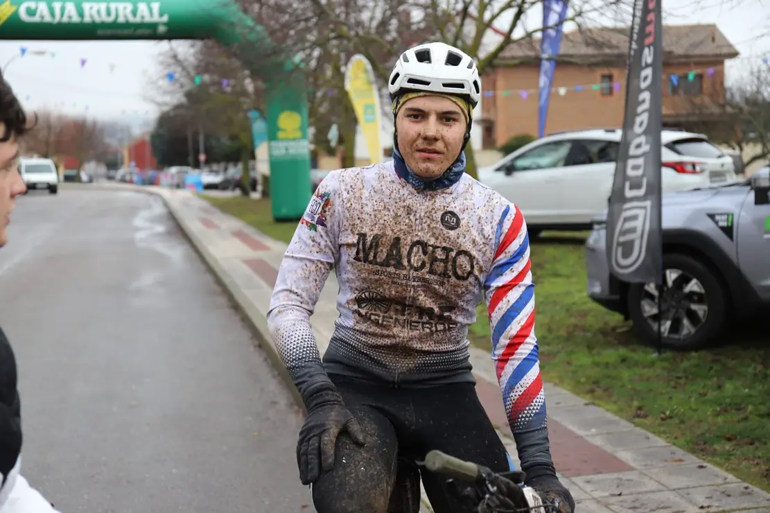 VILLABALTER LLEGADA (6)