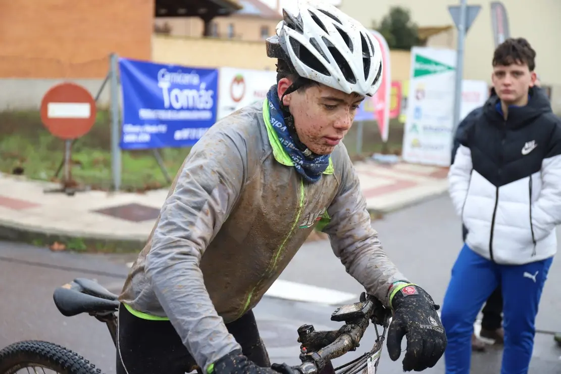 VILLABALTER LLEGADA (18)