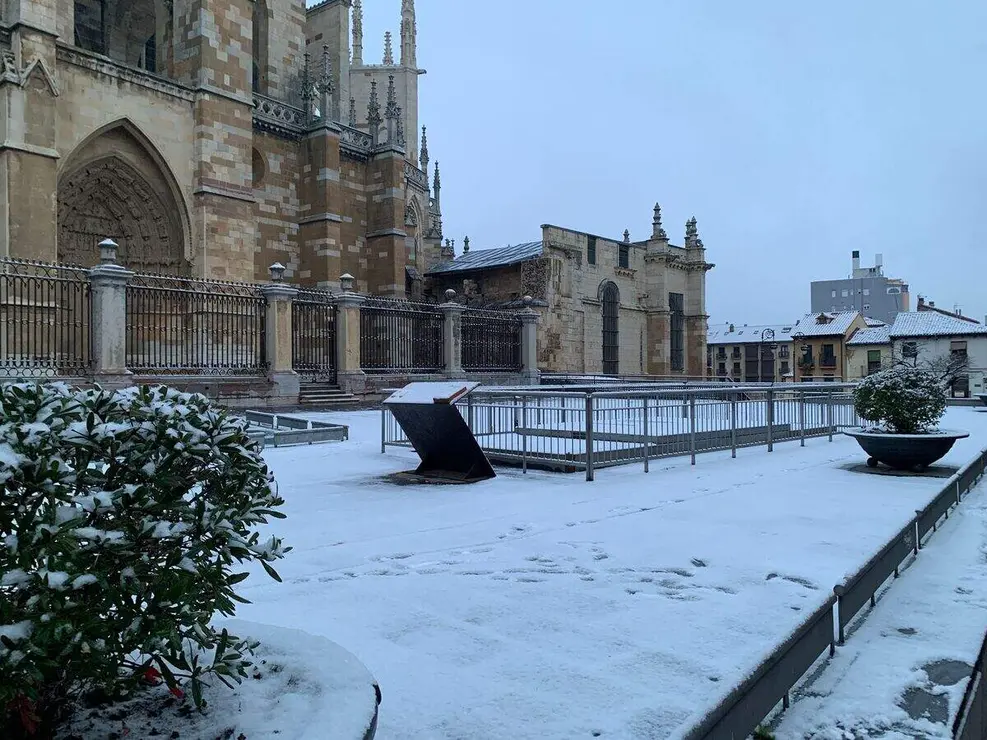 NIEVE EN LE&Oacute;N (4)