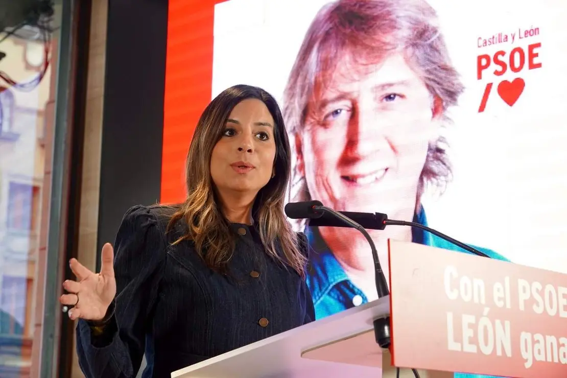 El PSOE presenta la candidatura de Le&oacute;n para las elecciones auton&oacute;micas con la asistencia de los candidatos encabezados por Nuria Rubio, vicesecretaria general en Castilla y Le&oacute;n, y por el secretario provincial, Javier Alfonso Cend&oacute;n