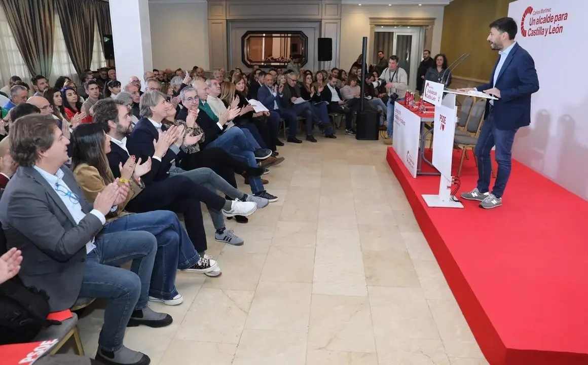 El PSOE de Castilla y Le&oacute;n re&uacute;ne en Palencia al Consejo de Alcaldes,  en la imagen momentos de la inauguraci&oacute;n con la participaci&oacute;n del secretario general del PSCyL y candidato a la Presidencia de la Junta, Carlos Mart&iacute;nez; de la nueva presidenta del  Consejo, y alcaldesa de Palencia, Miriam Andr&eacute;s, entre otros