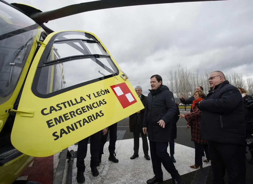 El presidente de la Junta de Castilla y Le&oacute;n, Alfonso Fern&aacute;ndez Ma&ntilde;ueco, durante la presentaci&oacute;n de las mejoras en transporte de emergencias sanitarias