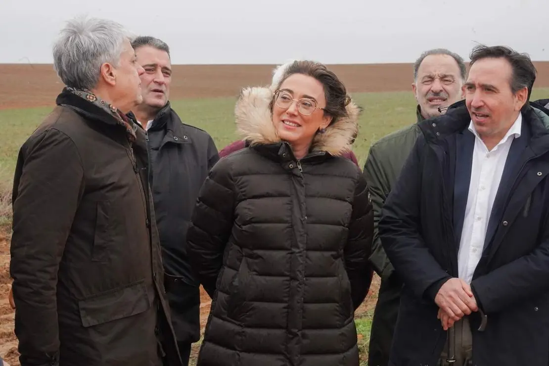 La consejera de Agricultura, Ganader&iacute;a y Desarrollo Rural, Mar&iacute;a Gonz&aacute;lez Corral, presenta el resultado final del proceso de concentraci&oacute;n parcelaria de la zona de Los Oteros.
