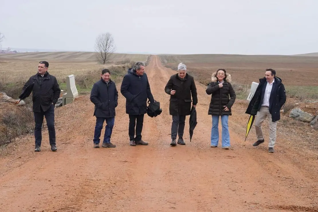 La consejera de Agricultura, Ganader&iacute;a y Desarrollo Rural, Mar&iacute;a Gonz&aacute;lez Corral, presenta el resultado final del proceso de concentraci&oacute;n parcelaria de la zona de Los Oteros.