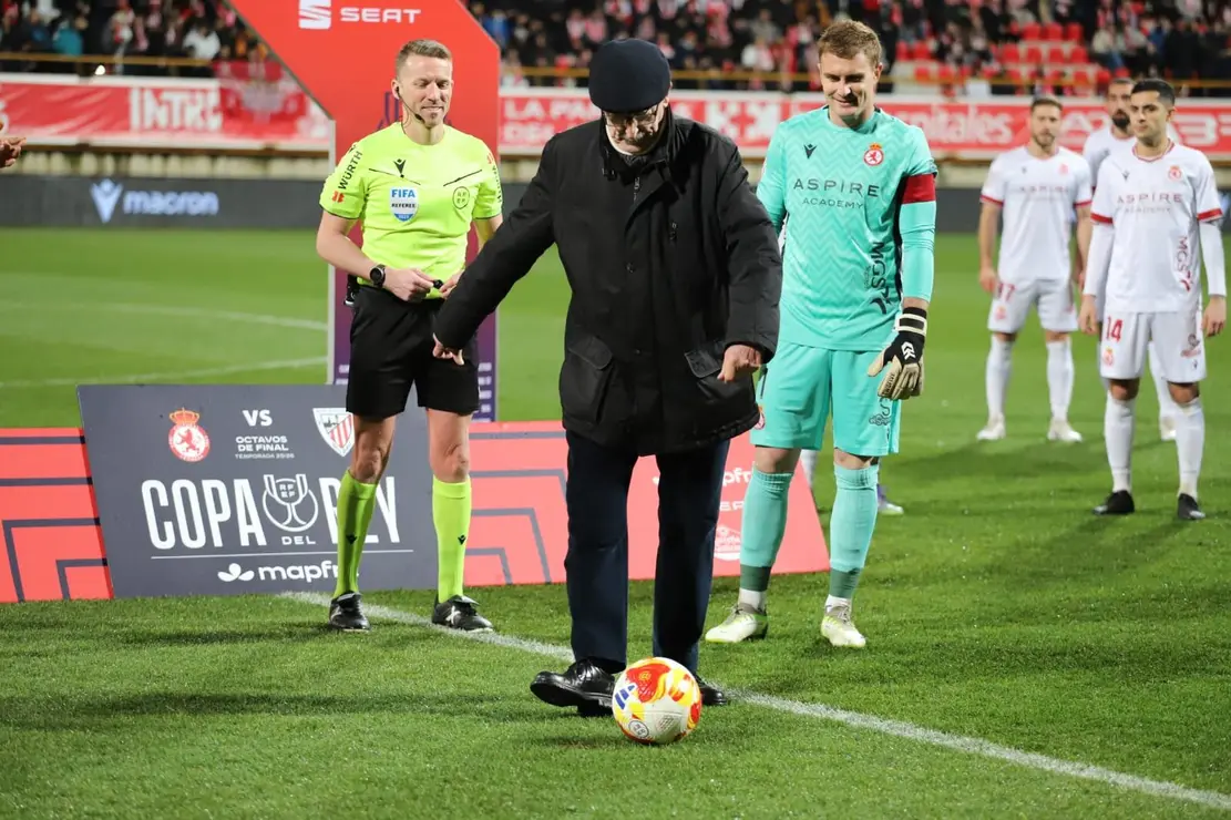 6c23c303-9aea-414c-b560-1530191dee2f