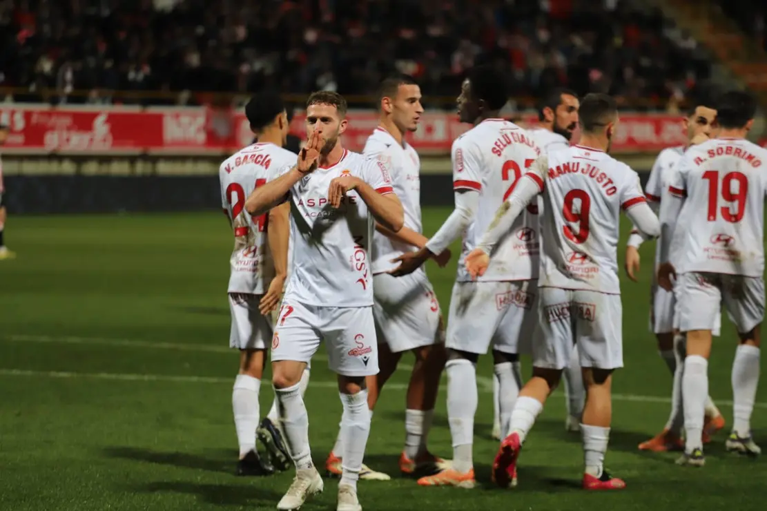 349a4f4b-e5d1-4842-a26d-d002520789e1