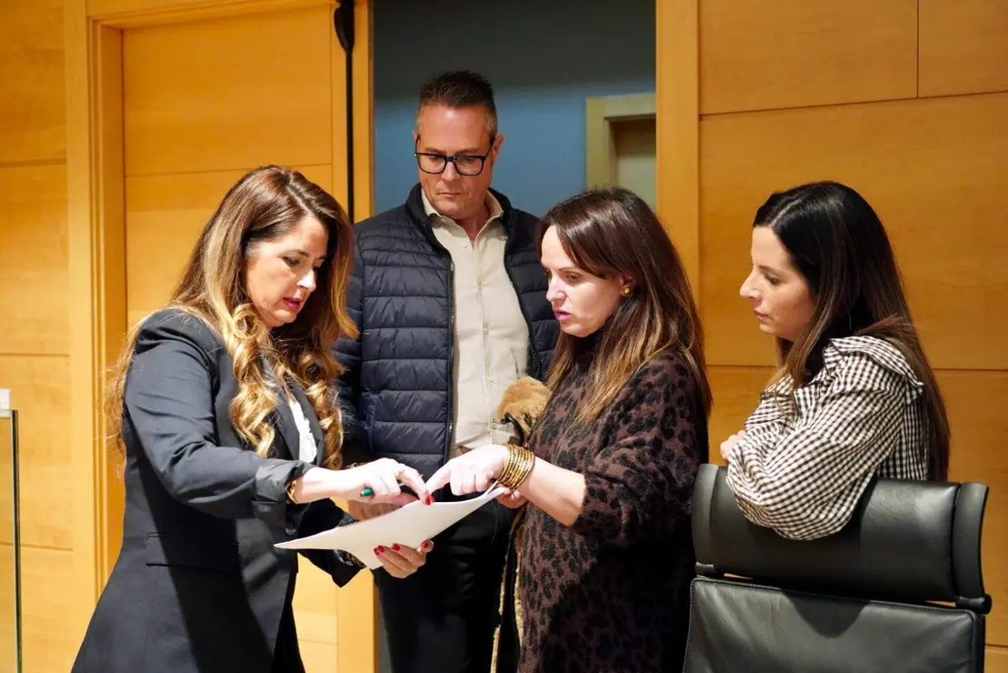 Comparecencia Su&aacute;rez-Qui&ntilde;ones (3)