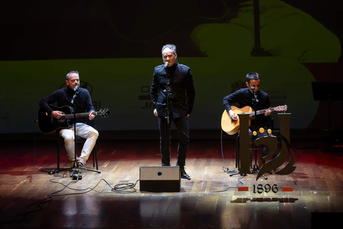 219_caraAcara_N1A1088-DxO_DeepPRIME XD2s