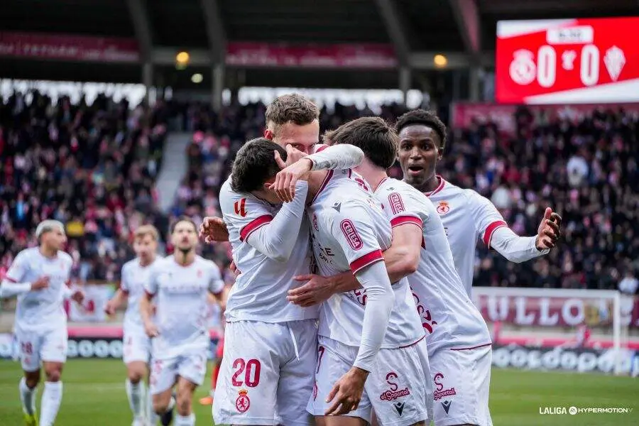 629923449b1b78cfbfb80fb18bd1983b