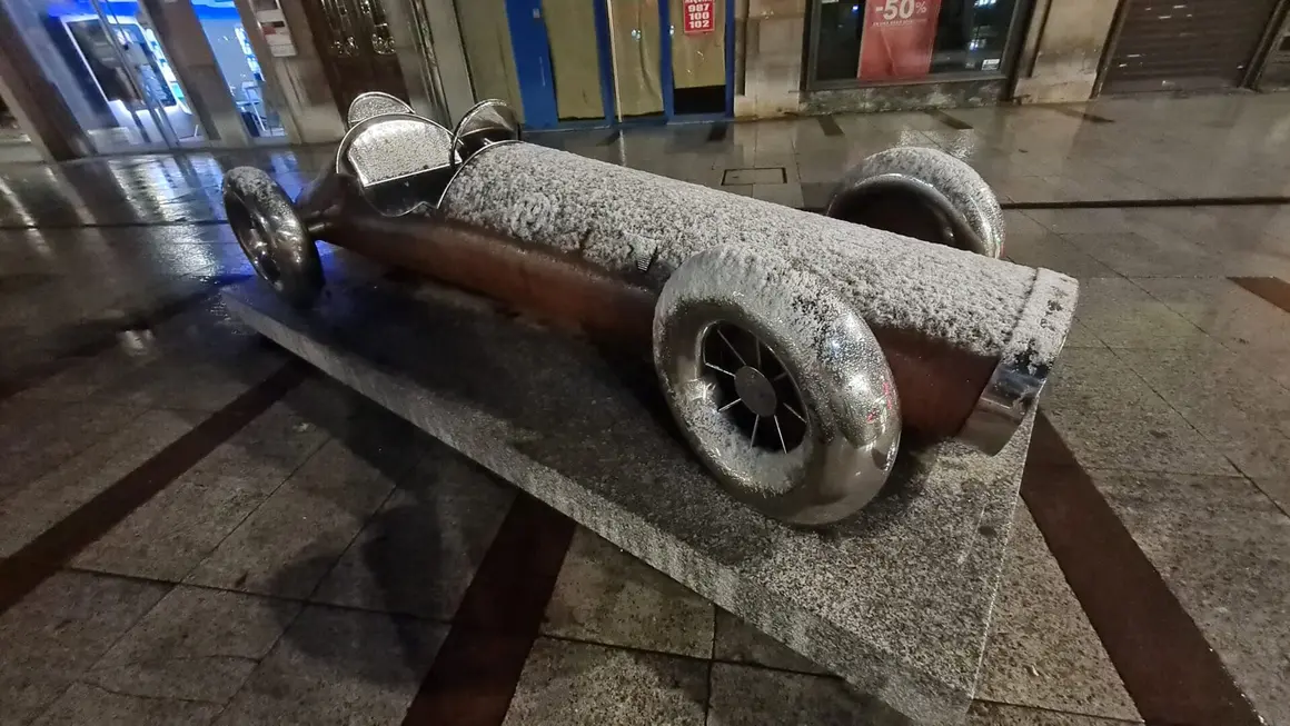 Ingrid desembarca en Le&oacute;n: alerta naranja, &lsquo;nevadona&rsquo; y complicaciones en el tr&aacute;fico.&nbsp;La borrasca invernal que paraliza carreteras y obliga a extremar la precauci&oacute;n.