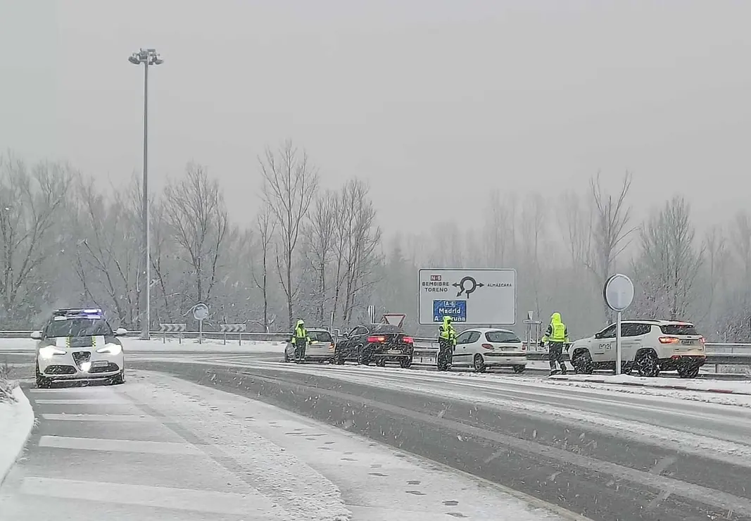 Tr&aacute;fico nieve (2)