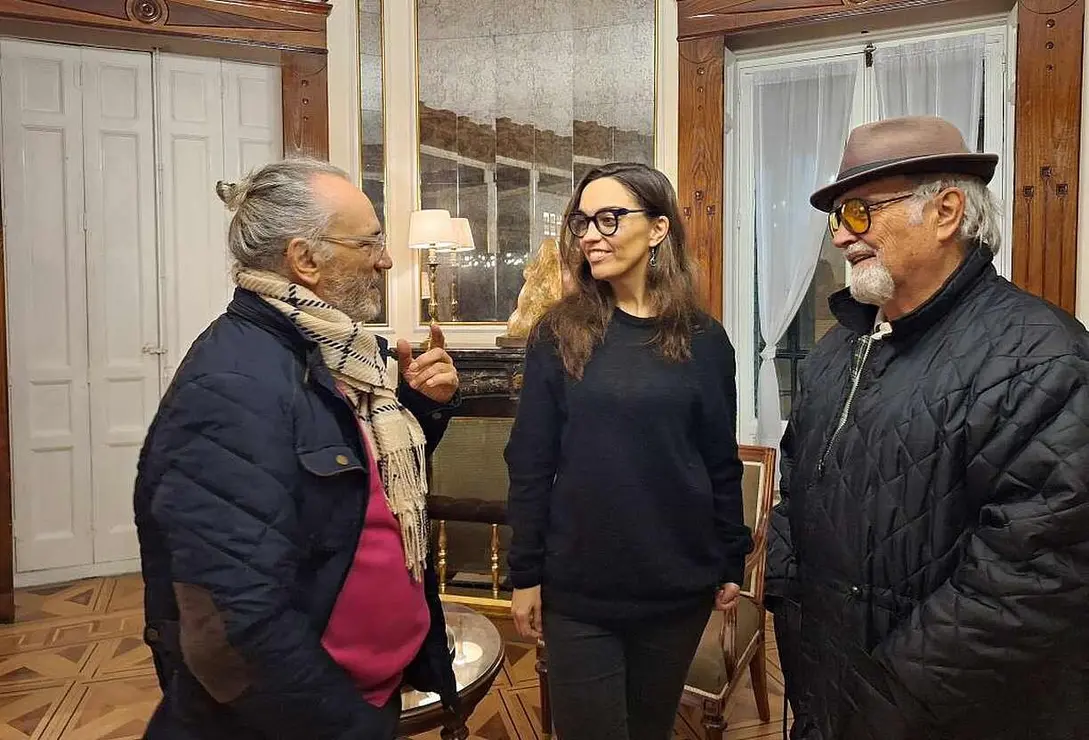 La periodista y analista pol&iacute;tica Marta Garc&iacute;a Aller fue la protagonista este lunes, 26 de enero, de una nueva sesi&oacute;n del ciclo Conversaciones en la Casa, un acto que cont&oacute; con una notable participaci&oacute;n del p&uacute;blico y que estuvo moderado por Alfredo &Aacute;lvarez, miembro de la junta directiva.