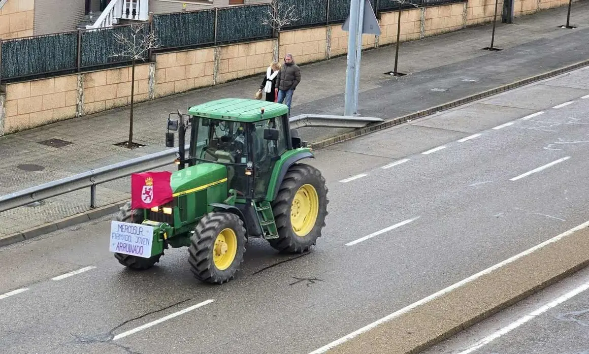 Tractorada (2)