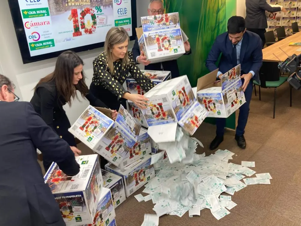 caja rural extra navidad (4)