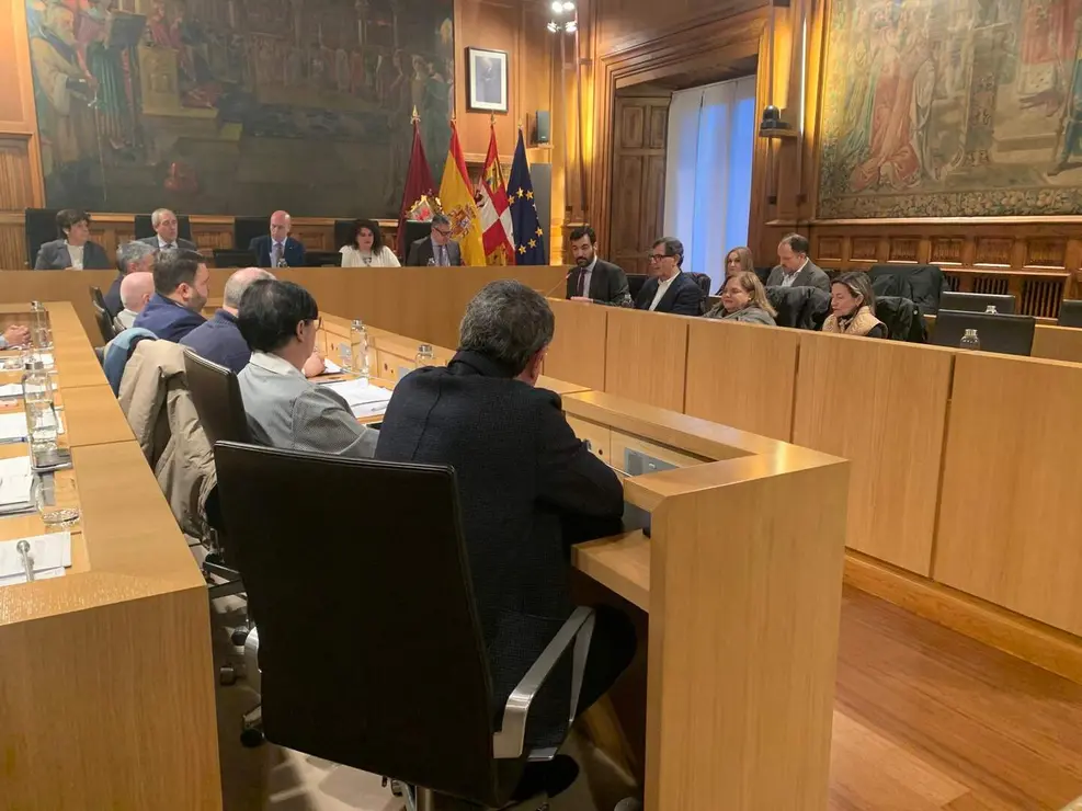 Pleno Ayuntamiento de Le&oacute;n (2)