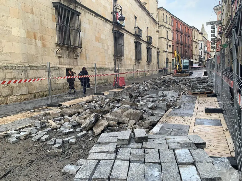 Obras en la Calle Ancha de Le&oacute;n (4)