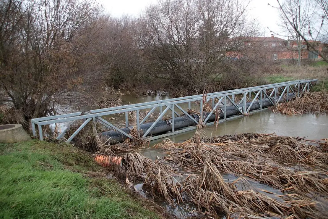 El r&iacute;o se desborda en Jim&eacute;nez de Jamuz