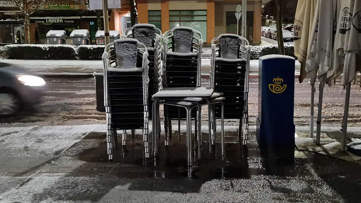 Nieve en Le&oacute;n capital (13)