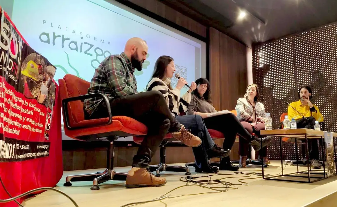 Arraizgo, la alternativa.&nbsp;Una plataforma nacida en La Maragater&iacute;a moviliza voluntariado y conocimiento para repensar el monte tras los incendios.