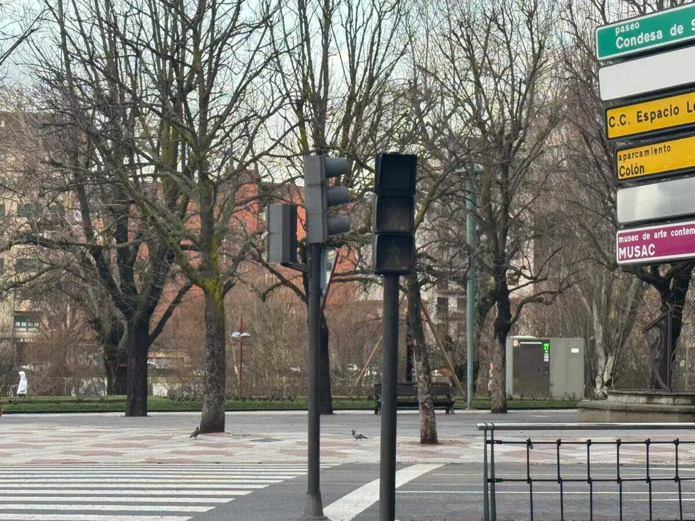 sem&aacute;foros Guzm&aacute;n (4)