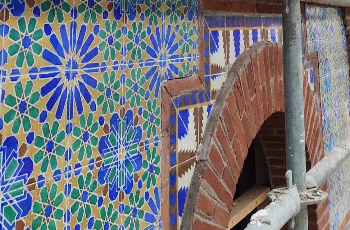 El hist&oacute;rico conjunto de la calle Alc&aacute;zar de Toledo, protegido como BIC, avanza en una rehabilitaci&oacute;n sin precedentes para convertirse en un instituto de referencia nacional en cirug&iacute;a compleja de la columna bajo la direcci&oacute;n del doctor Valle Folgueral. En su recuperaci&oacute;n se est&aacute; cuidando hasta el m&aacute;s m&iacute;nimo detalle.