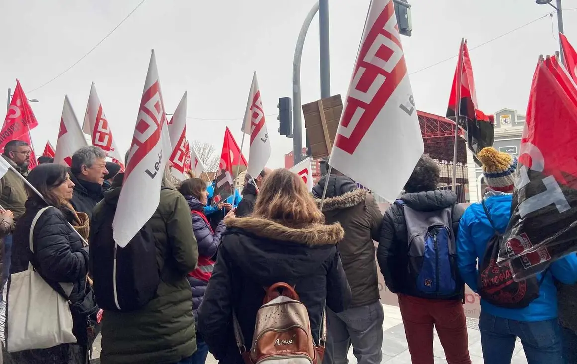 Concentraci&oacute;n Renfe (1)