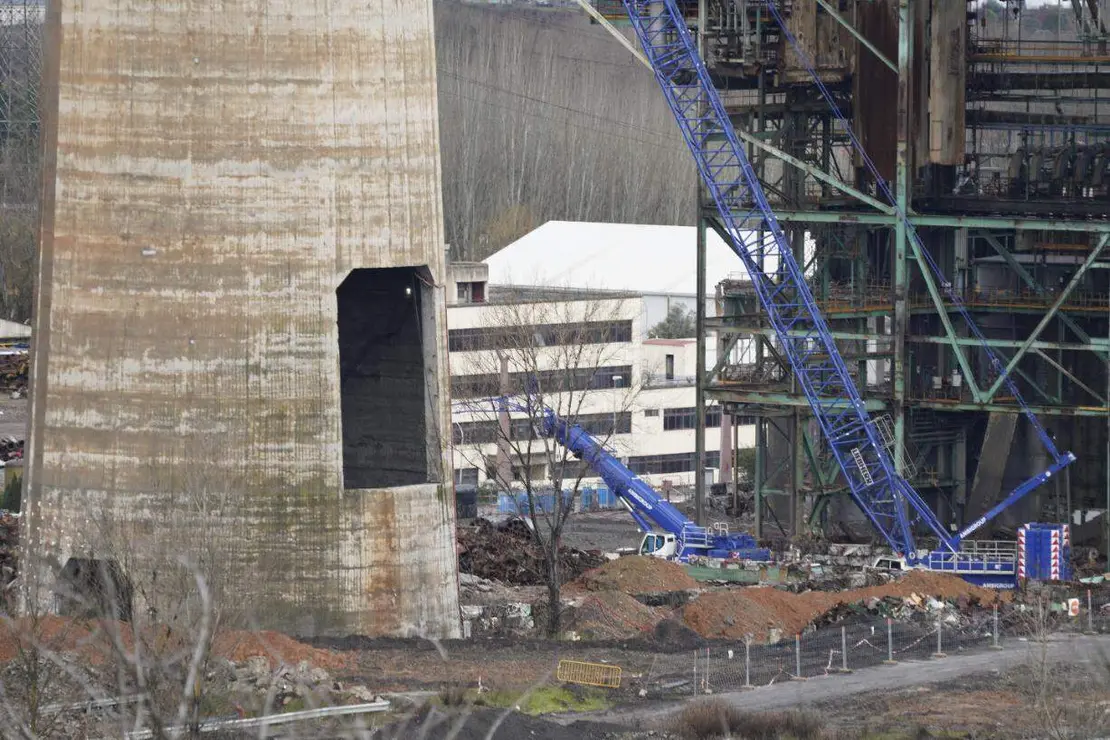 Chimeneas Compostilla (2)