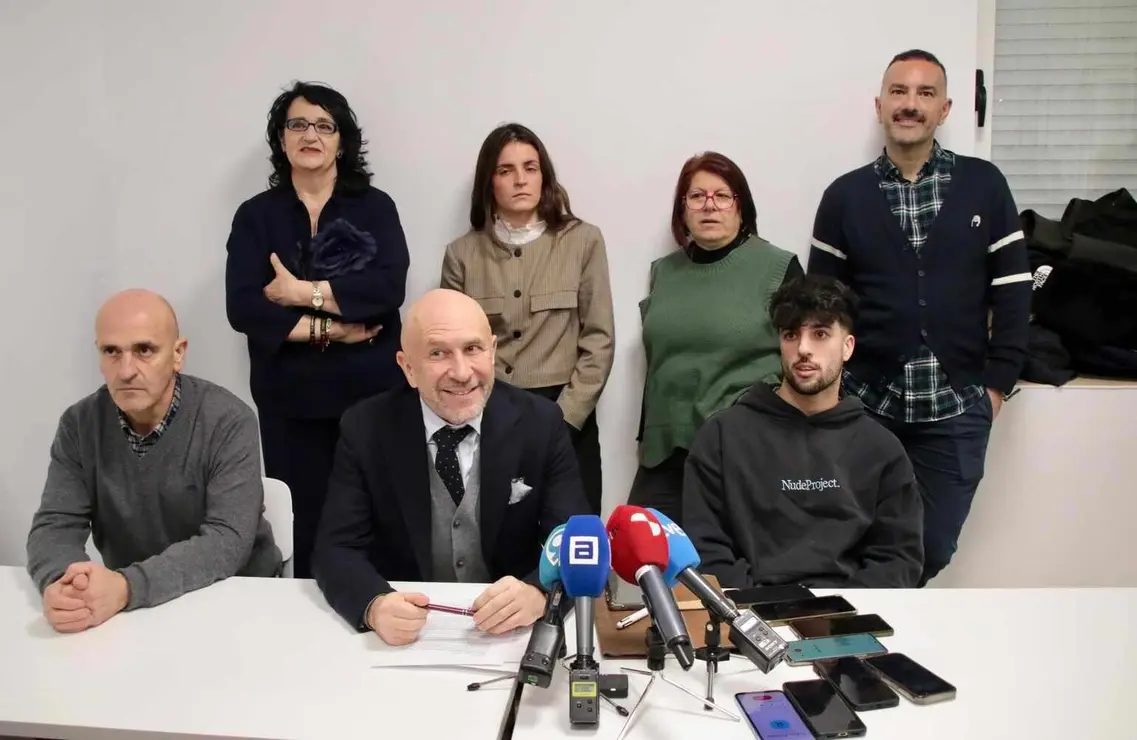 La plataforma creada por la Comisi&oacute;n de Fiestas de Villaman&iacute;n da una rueda de prensa para informar sobre el desarrollo del proceso de registro
