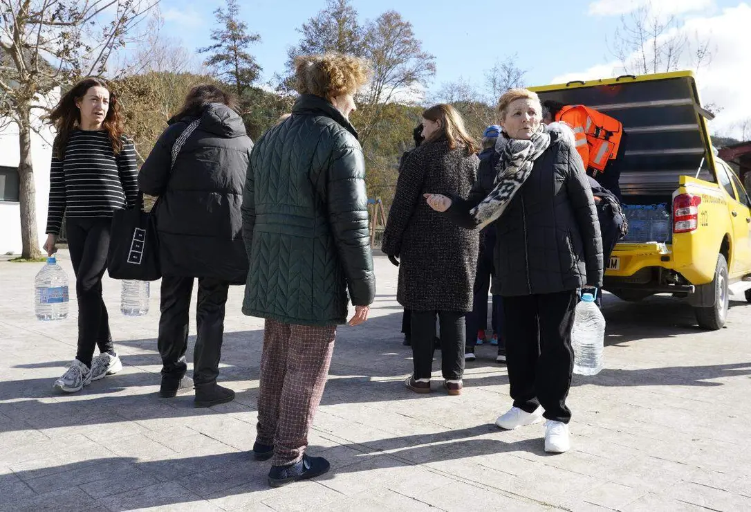 Reparto de agua en El Bierzo (9)
