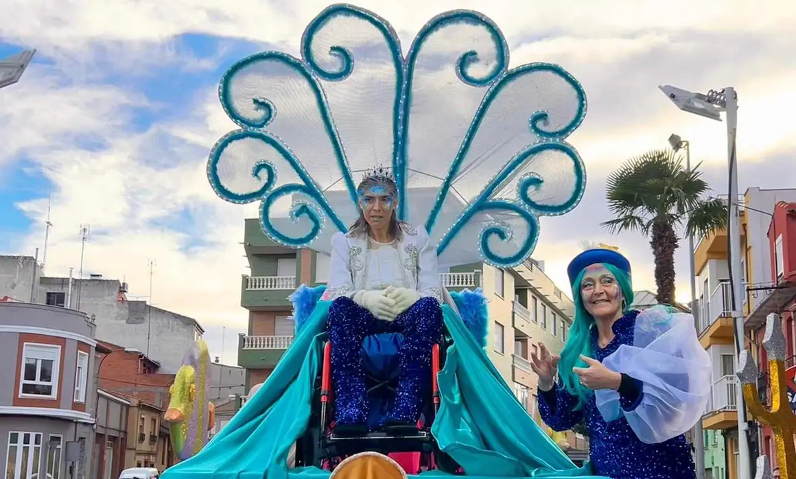 El Carnaval de La Ba&ntilde;eza, declarado de Carnaval de La Ba&ntilde;eza Inter&eacute;s Tur&iacute;stico Nacional, volvi&oacute; a llenar las calles este martes de color, m&uacute;sica y participaci&oacute;n en una jornada divertida, inclusiva y brillante.