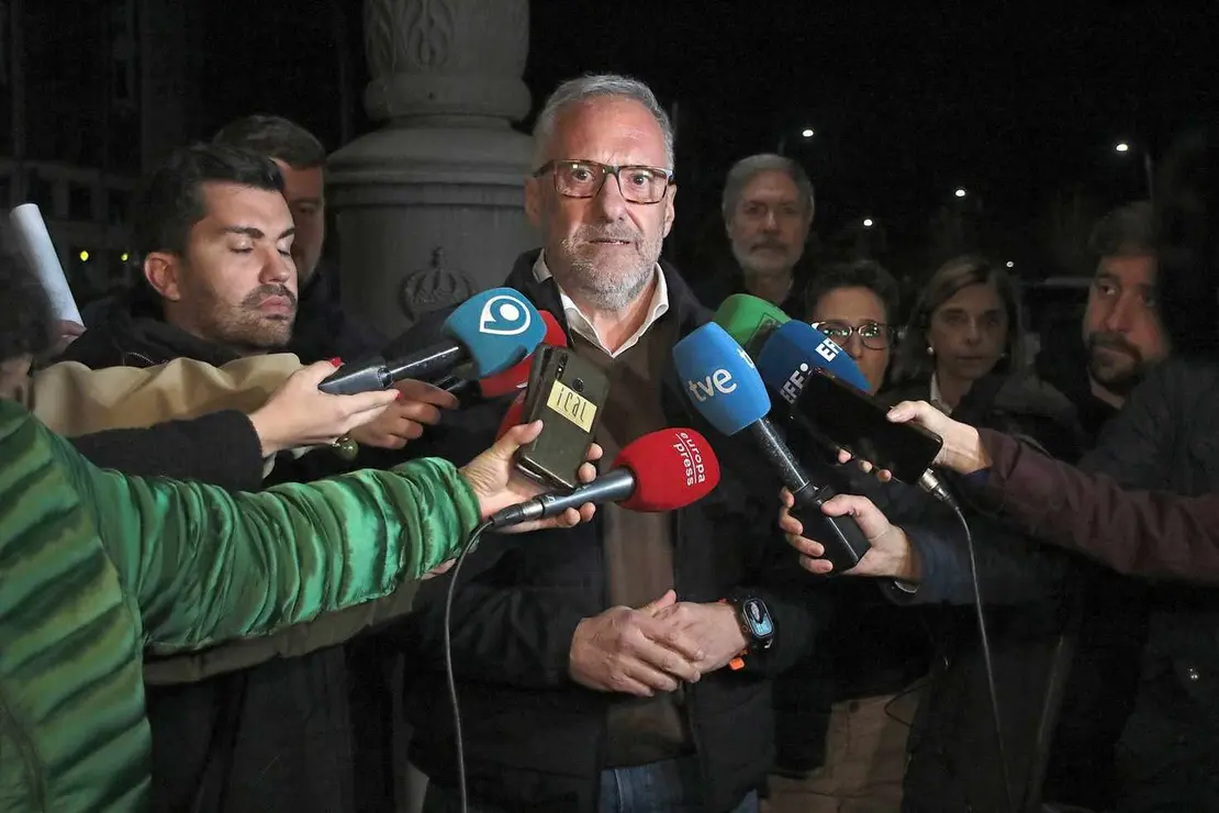 El candidato de VOX a la presidencia de la Junta, Carlos Poll&aacute;n, en el acto de apertura de la campa&ntilde;a electoral en Le&oacute;n