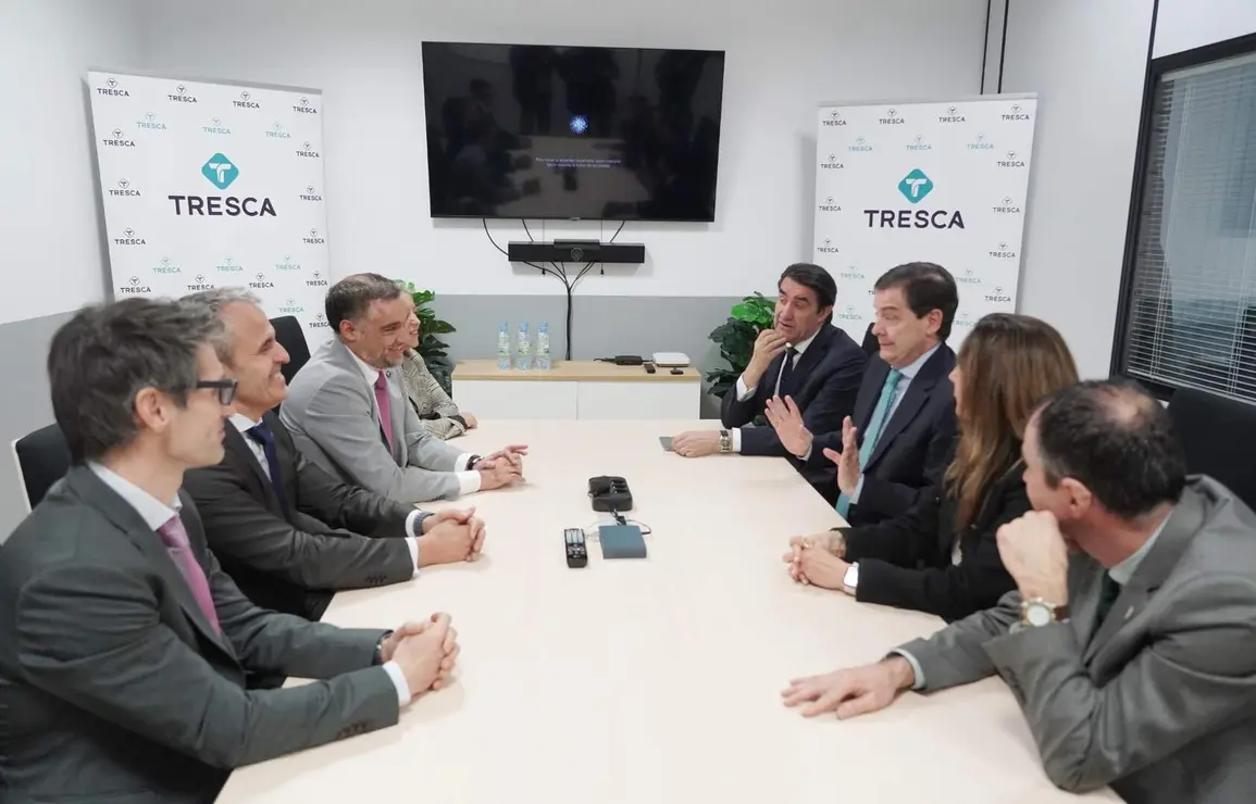 MA&Ntilde;UECO tresca (5)