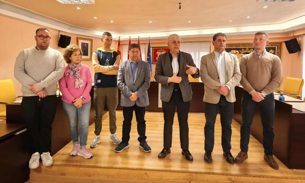 Entrega diplomas curso VDJ V