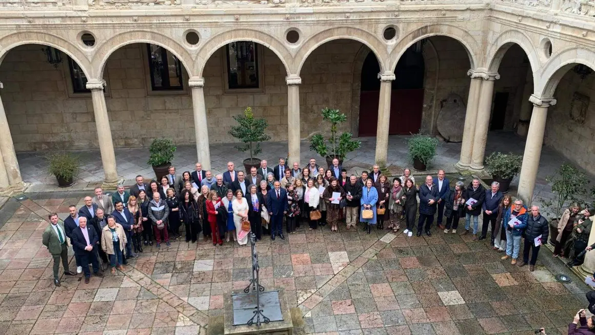 Homenaje jubilados dipu (2)