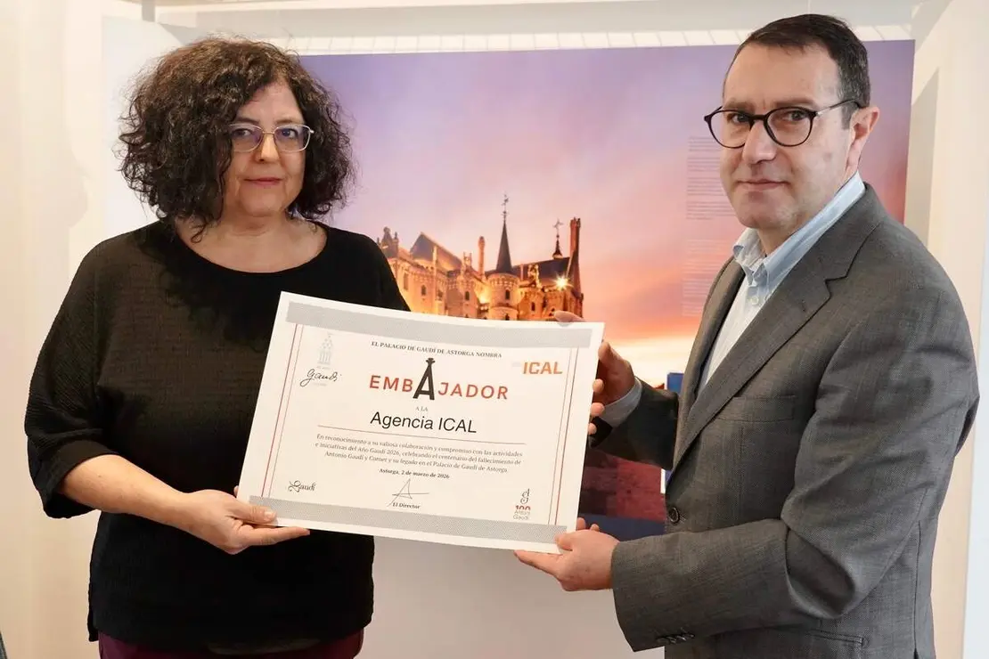 Nombramiento de los medios de comunicaci&oacute;n como embajadores del Palacio de Gaud&iacute; de Astorga, con motivo del centenario de la muerte del arquitecto catal&aacute;n.