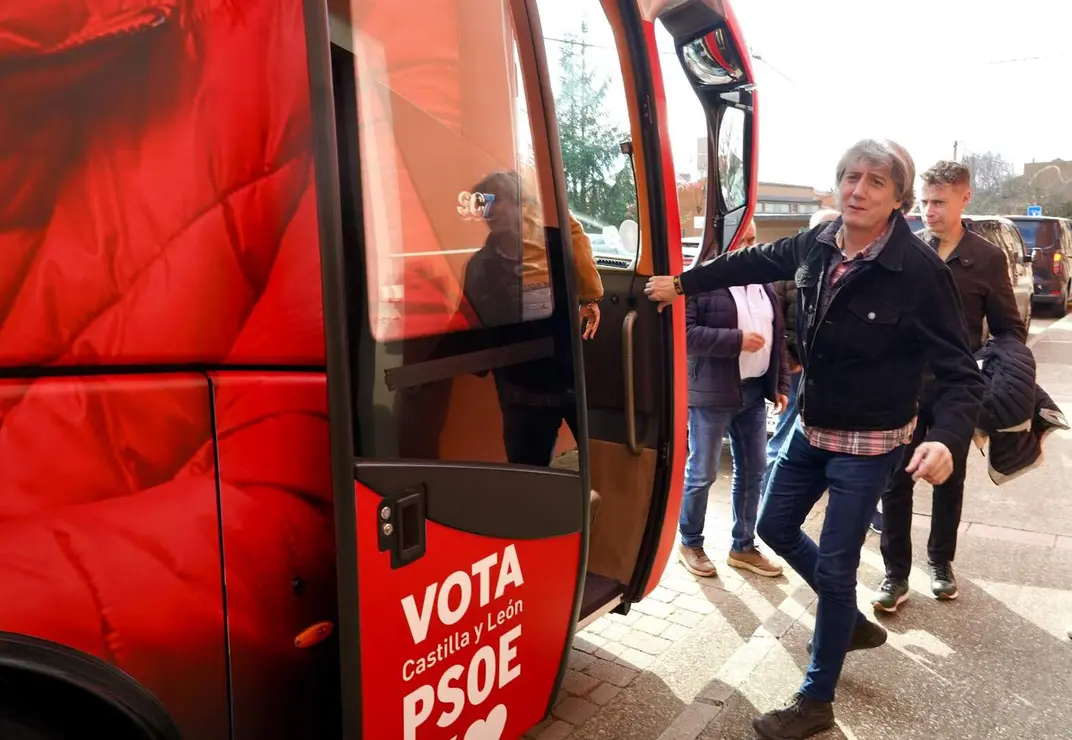 Carlos Mart&iacute;nez (9)