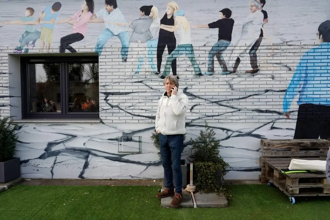 El secretario general del PSOECyL y candidato a la Presidencia de la Junta, Carlos Mart&iacute;nez, visita el Fab Lab Le&oacute;n junto a la cabeza de lista Nuria Rubio