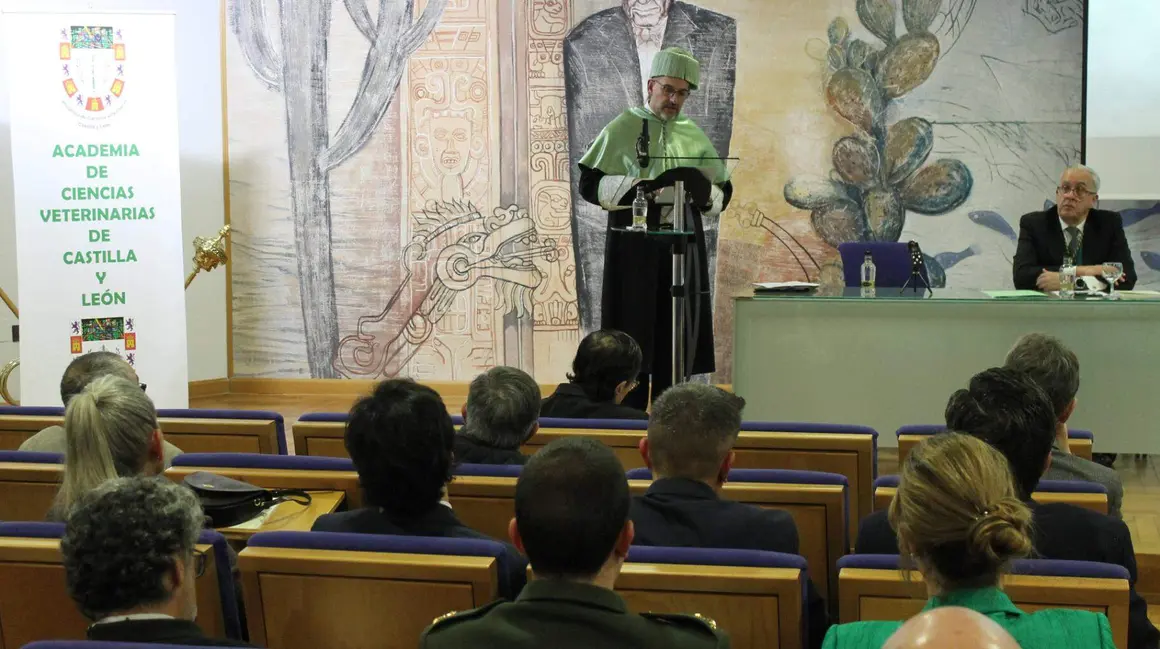 Incorporaci&oacute;n de Juan Jos&eacute; Ayuso a AVETCYL-06