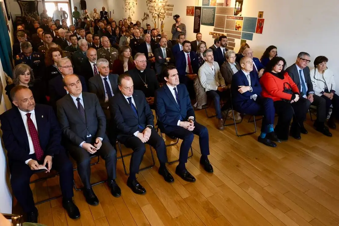 El alcalde de Le&oacute;n, Jos&eacute; Antonio Diez, preside el acto de entrega de la Medalla de Oro de la Ciudad a la C&aacute;mara de Comercio de Le&oacute;n