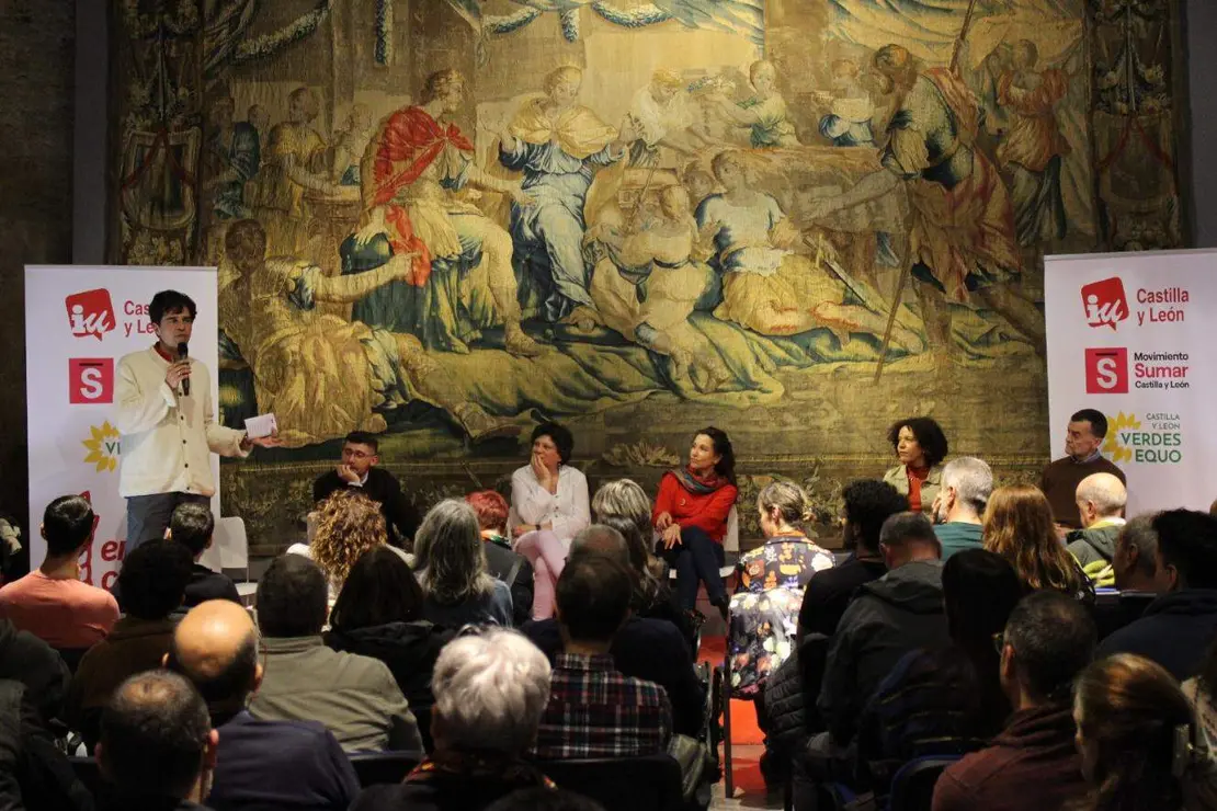 IU en Le&oacute;n (1)