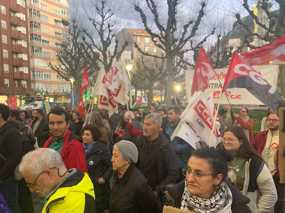 8f164f6d-f3ca-4843-a5a5-d97cfe58cb21