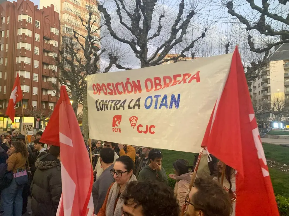 9ac5ed33-ed40-444b-a1c2-7398fa3ceea0