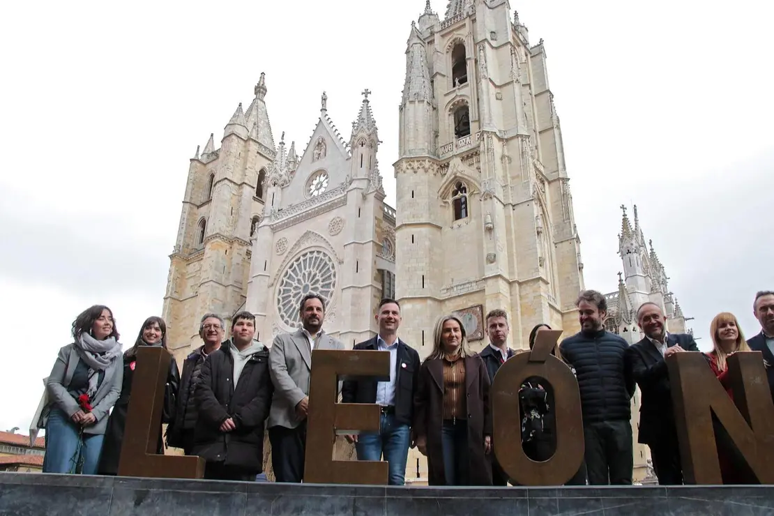 tolon psoe leon (11)