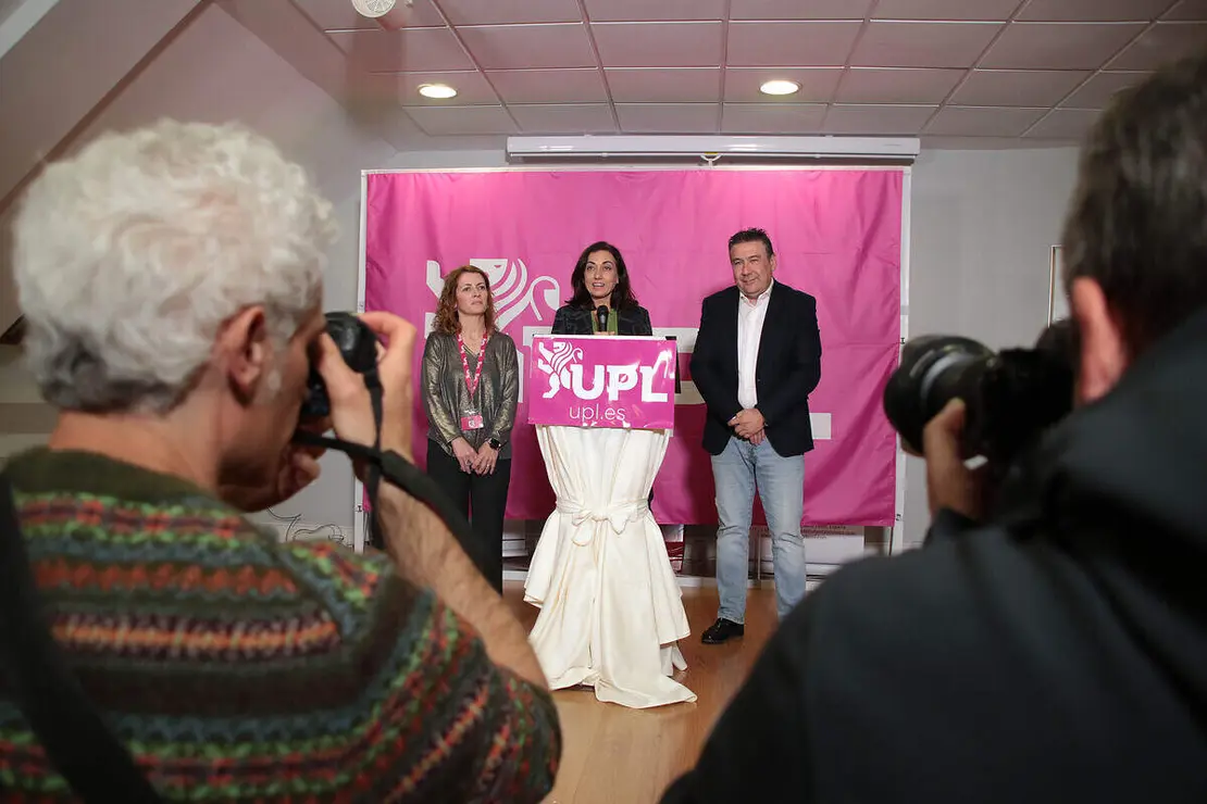 La candidata de Uni&oacute;n del Pueblo Leon&eacute;s, Alicia Gallego, analiza los resultados de las elecciones