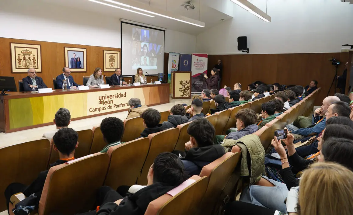 Inauguraci&oacute;n del AgentCamp en el Campus de Ponferrada