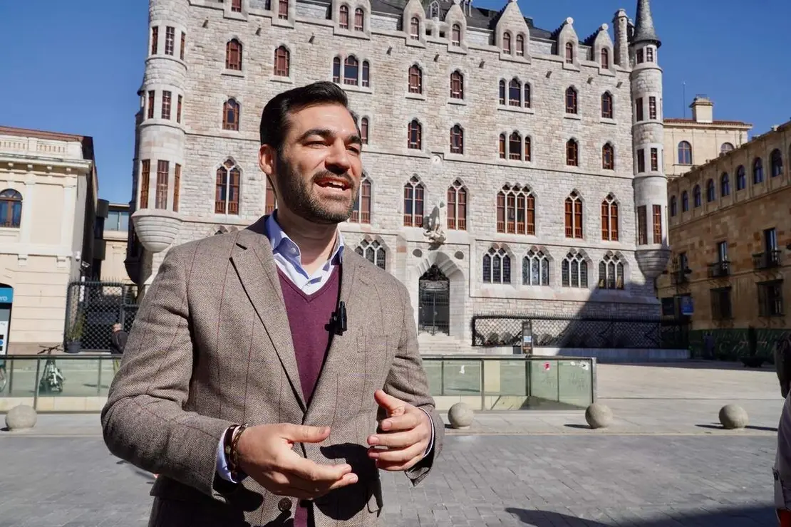 El portavoz del Grupo Municipal del Partido Popular en el Ayuntamiento de Le&oacute;n, David Fern&aacute;ndez, habla sobre cultura y patrimonio municipal