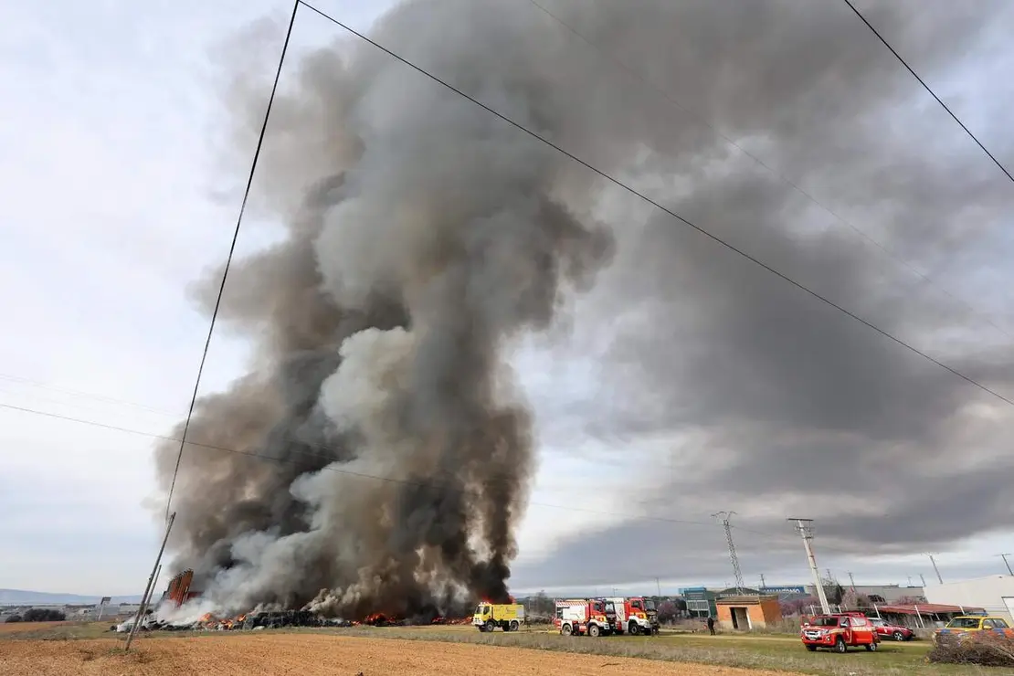 Incendio La Ba&ntilde;eza (6)