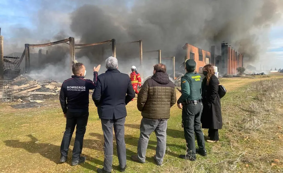 Incendio nave La Ba&ntilde;eza I
