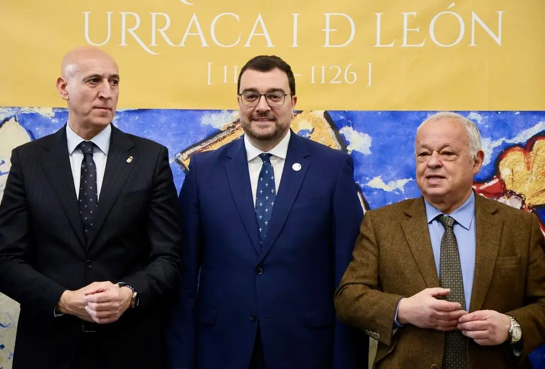 El alcalde de Le&oacute;n, Jos&eacute; Antonio Diez, preside la inauguraci&oacute;n oficial de la exposici&oacute;n &lsquo;Reina Ella. Urraca I de Le&oacute;n&rsquo; con la presencia del presidente del Principado de Asturias, Adri&aacute;n Barb&oacute;n, el consejero de Cultura, Turismo y Deporte de la Junta de Castilla y Le&oacute;n, Gonzalo Santonja, y el presidente de la Diputaci&oacute;n de Le&oacute;n, Gerardo &Aacute;lvarez Courel, entre otras autoridades